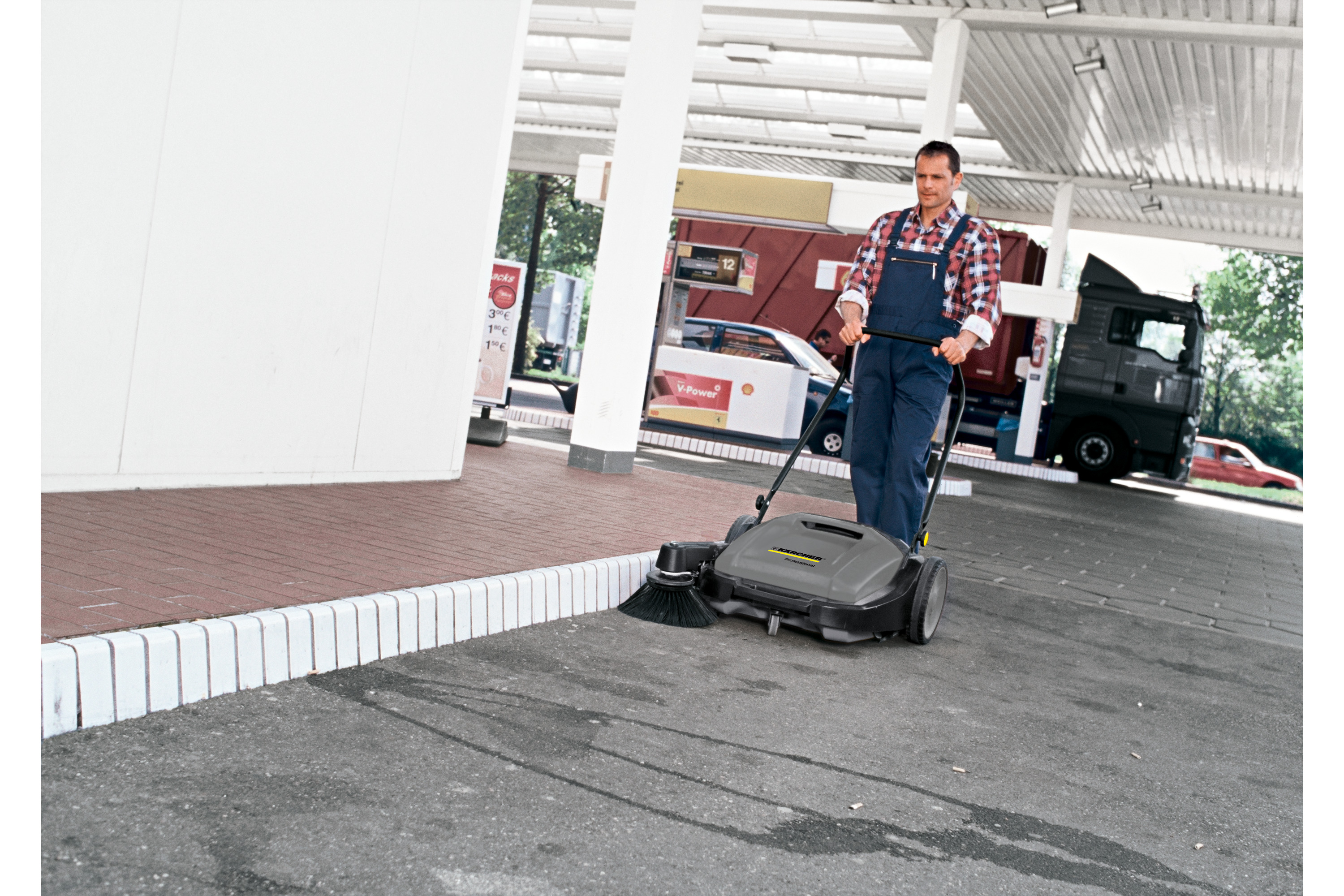 Kärcher Varredeira KM 70/15 C