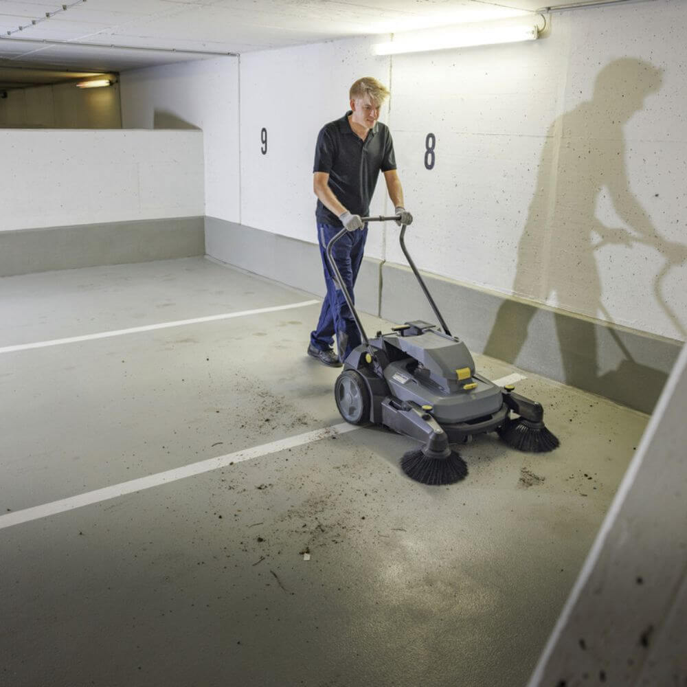 Kärcher Varredeira KM 70/30 C